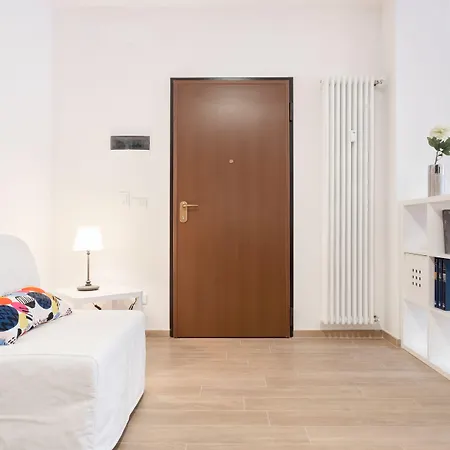 Porta San Felice Cozy Lägenhet